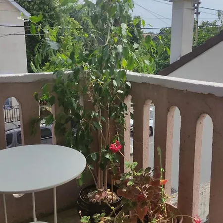 Maison Des Peupliers Bed and Breakfast